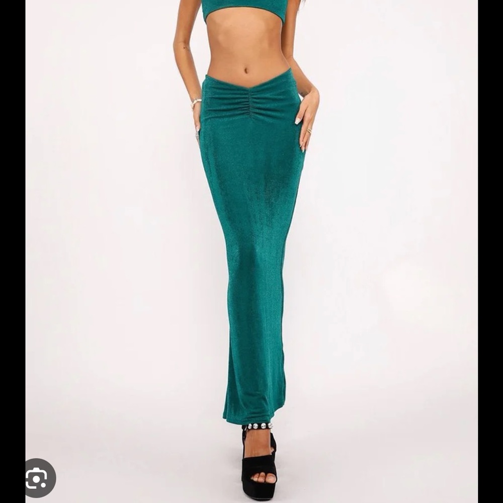 NWT Tiger Mist Chantelle skirt green